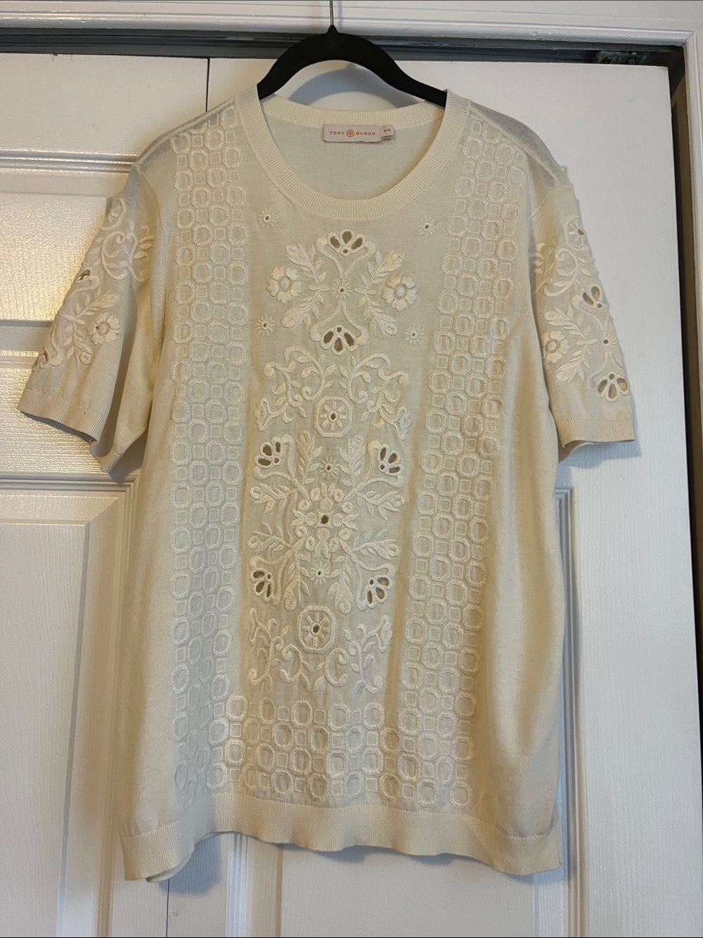 BIG SALE Tory Burch Cream Short-Sleeve Embroidered Knit Tee